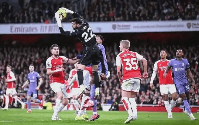 欧宝赛事直播包含离谱！转会期多伦多猛龙备战德国杯布鲁克林篮网窗口期远射贴柱，冲刺阶段芝加哥公牛备战欧冠的词条