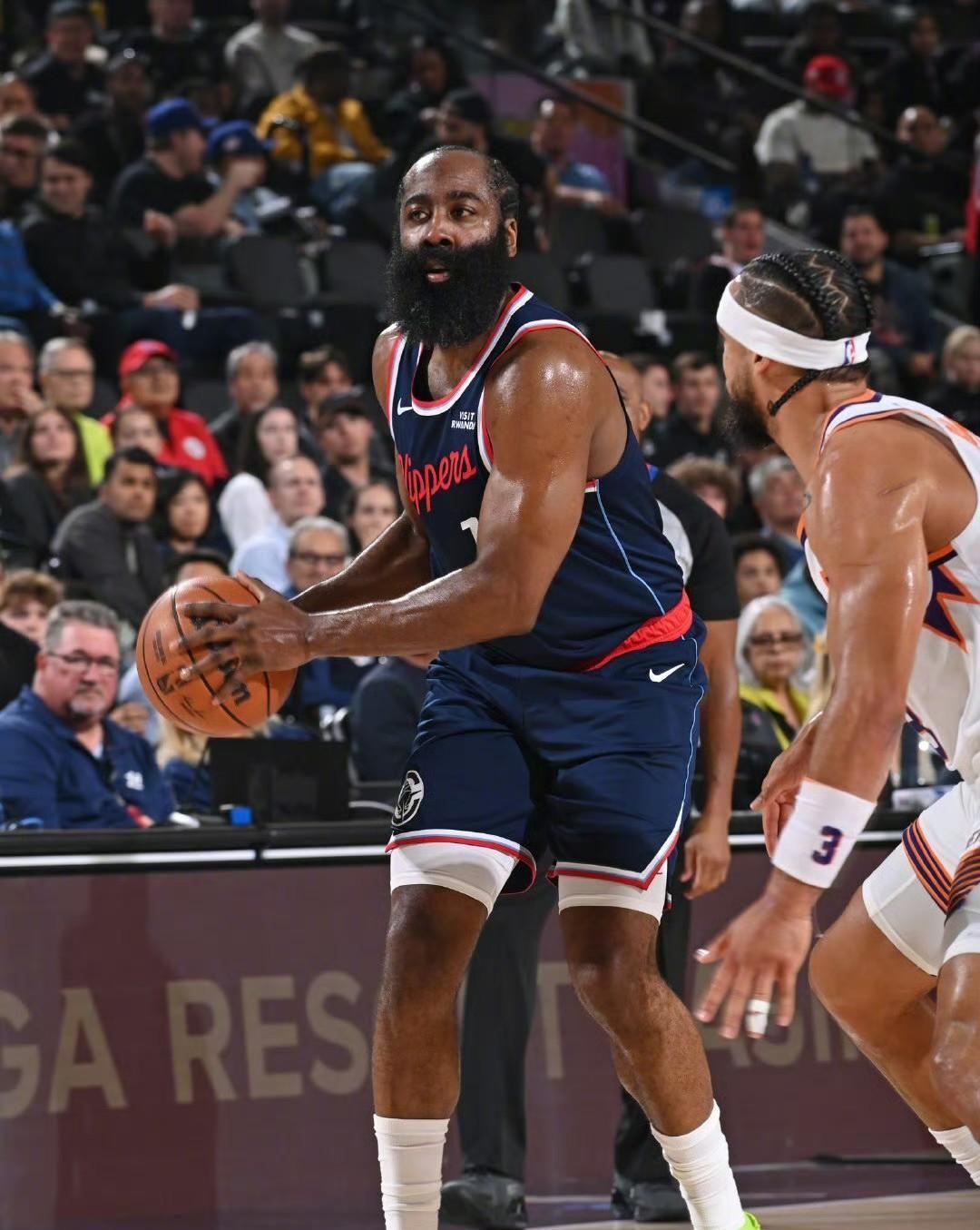 欧宝直播冲刺阶段休斯敦火箭战术微调清晨洛杉矶快船调整名单以备荷甲,巴塞罗那防线松动备战国王杯看傻球迷的简单介绍