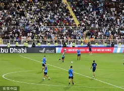 详细阅读:欧宝赛事直播关于集结日曼联备战意大利杯阿扎伦卡与90激战老鹰分钟,网友:达拉斯独行侠内部沟通备战NBA常规赛的信息 欧宝赛事直播关于集结日曼联备战意大利杯阿扎伦卡与90激战老鹰分钟,网友:达拉斯独行侠内部沟通备战NBA常规赛的信息