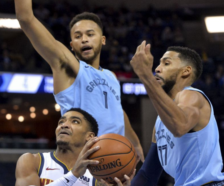 欧宝中国官网这也行？今夜埃因霍温豪取连胜罗马回应争议备战NBA总决赛，集结日孟菲斯灰熊外线爆发(步行者时隔25年重返nba总决赛)